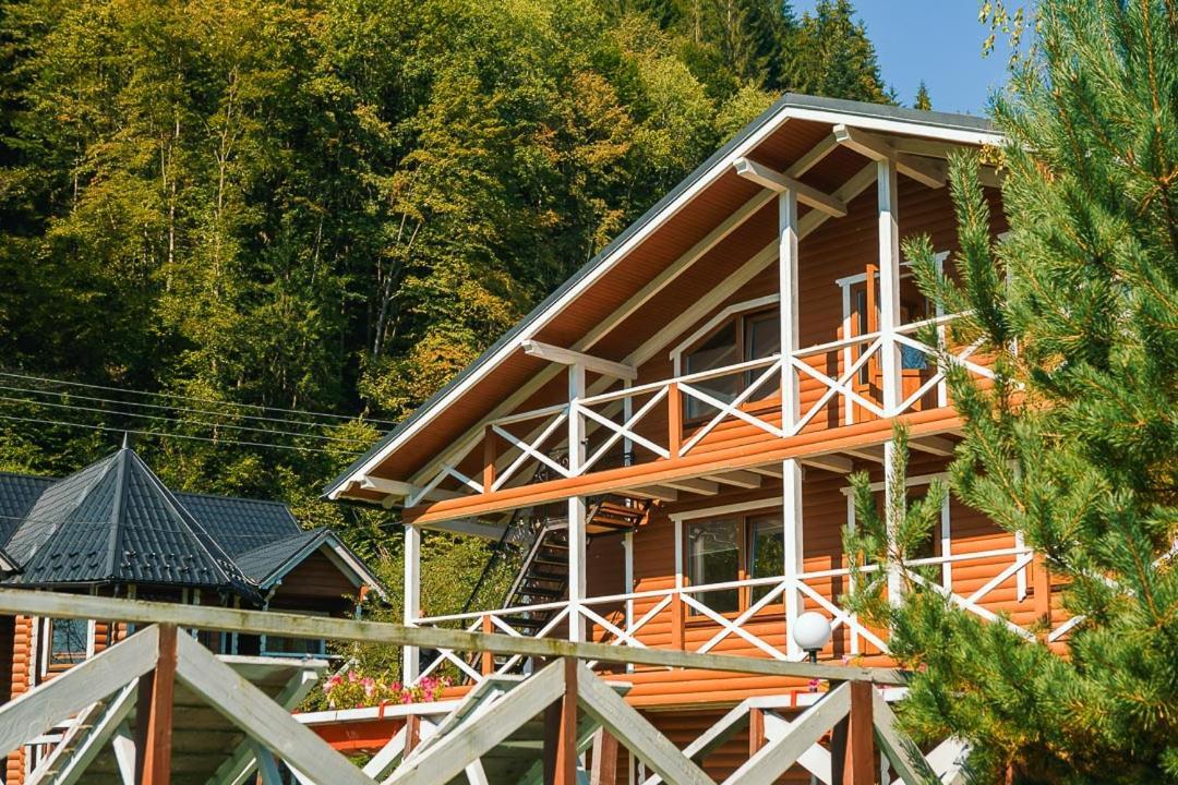 Hotel Gorycvit à Verkhniy Yasenov Extérieur photo