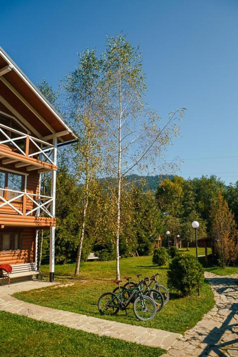 Hotel Gorycvit à Verkhniy Yasenov Extérieur photo