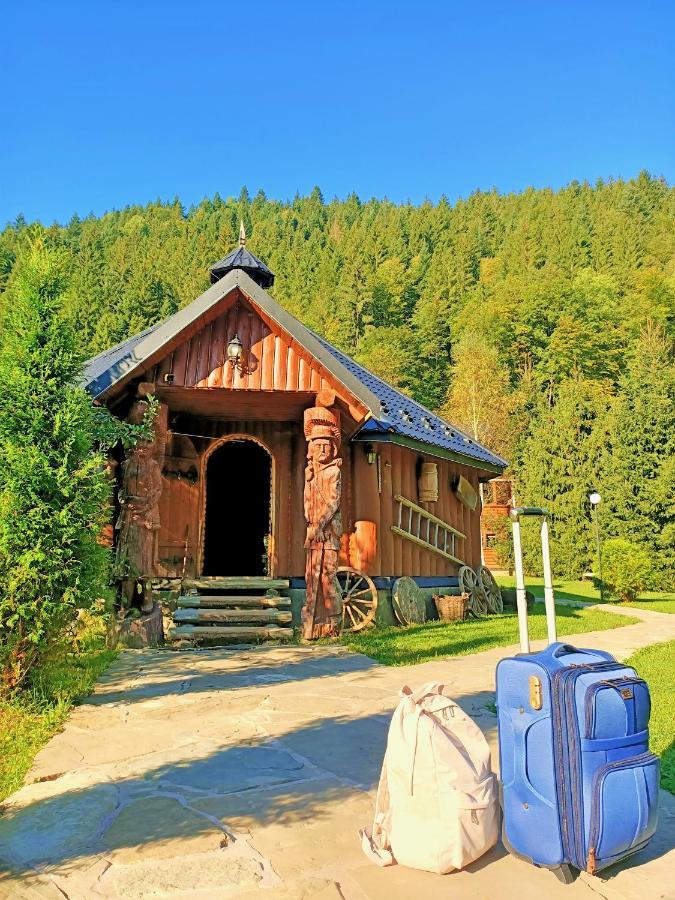 Hotel Gorycvit à Verkhniy Yasenov Extérieur photo
