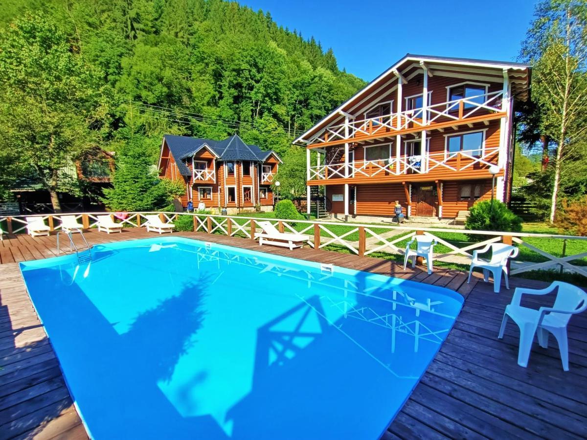 Hotel Gorycvit à Verkhniy Yasenov Extérieur photo